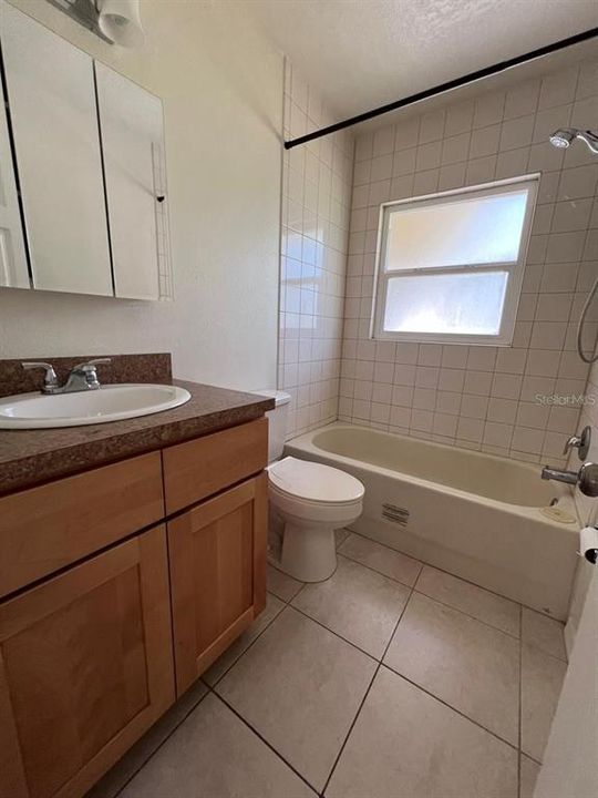 Недавно арендовано: $2,200 (4 спален, 2 ванн, 1364 Квадратных фут)