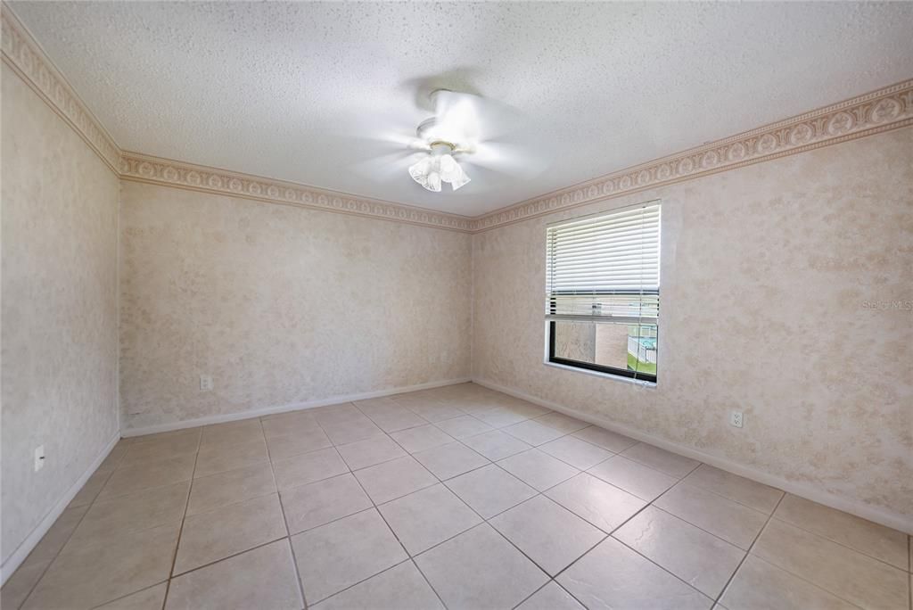 For Sale: $289,000 (2 beds, 2 baths, 1282 Square Feet)
