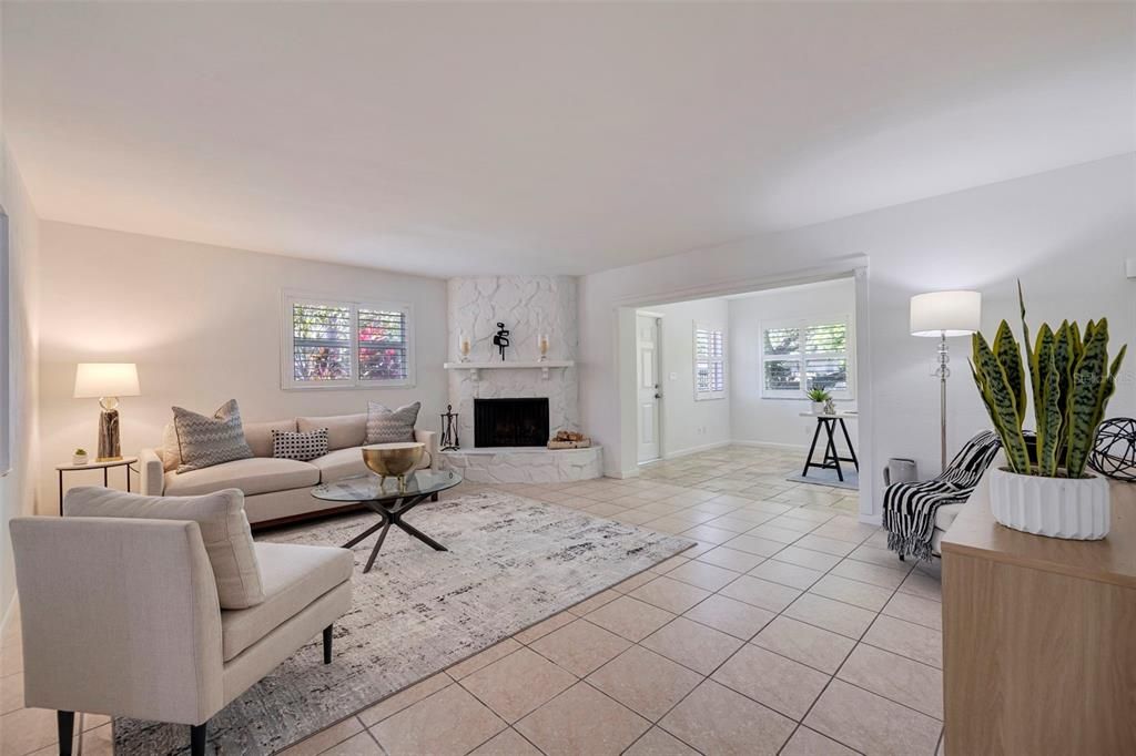 Active With Contract: $499,900 (3 beds, 2 baths, 1897 Square Feet)