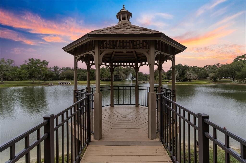 Meadowcrest gazebo/pond/fountain for watching the sunset!