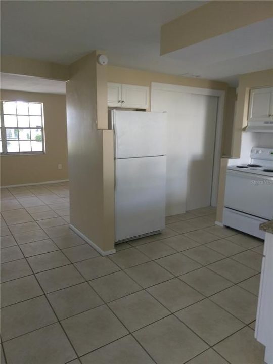 For Rent: $1,525 (2 beds, 1 baths, 1008 Square Feet)