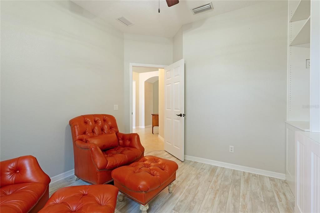 Active With Contract: $535,000 (3 beds, 2 baths, 2102 Square Feet)