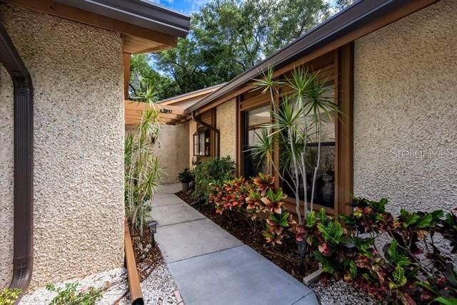 For Sale: $399,000 (3 beds, 2 baths, 1485 Square Feet)
