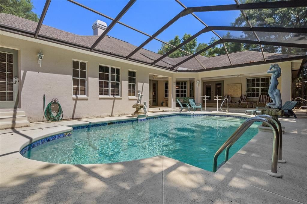 Active With Contract: $499,900 (4 beds, 3 baths, 2867 Square Feet)