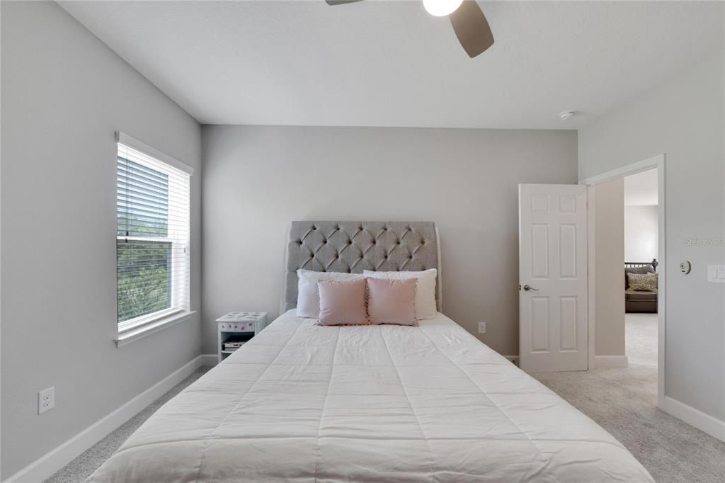Large bedroom #2 with walk-in closet at 12306 Terracina Chase Ct,