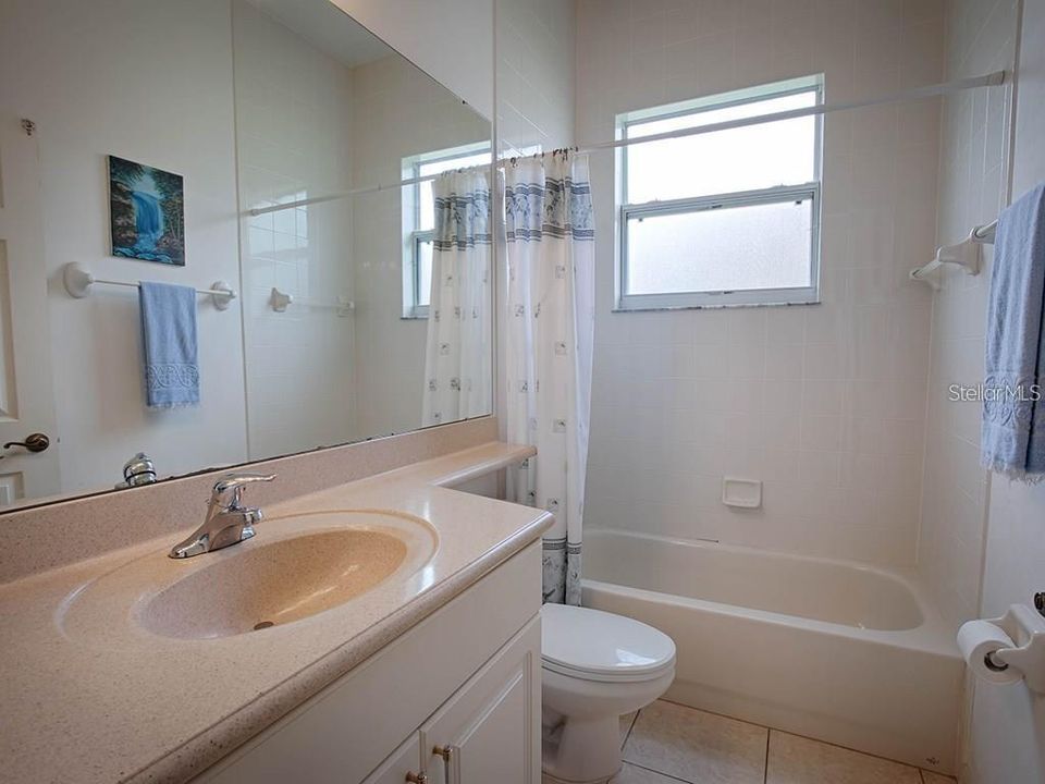 Недавно арендовано: $2,200 (2 спален, 2 ванн, 1786 Квадратных фут)