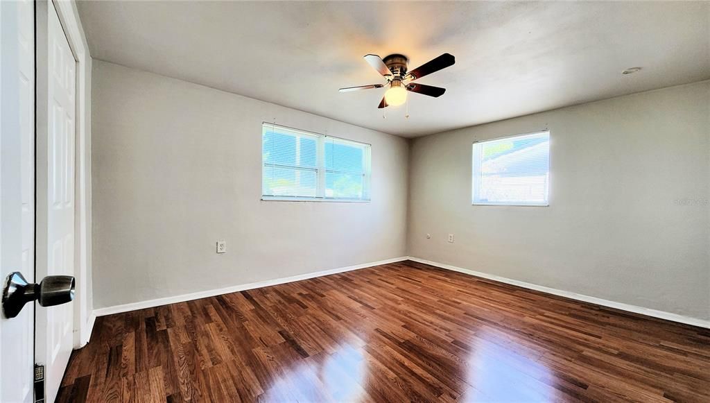 For Rent: $1,875 (3 beds, 2 baths, 1004 Square Feet)