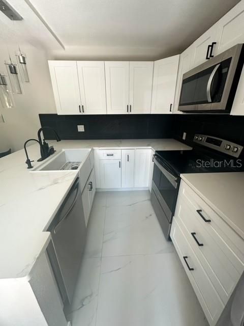 Kitchen- new cabinets 2023 and luxury quartz 2023
