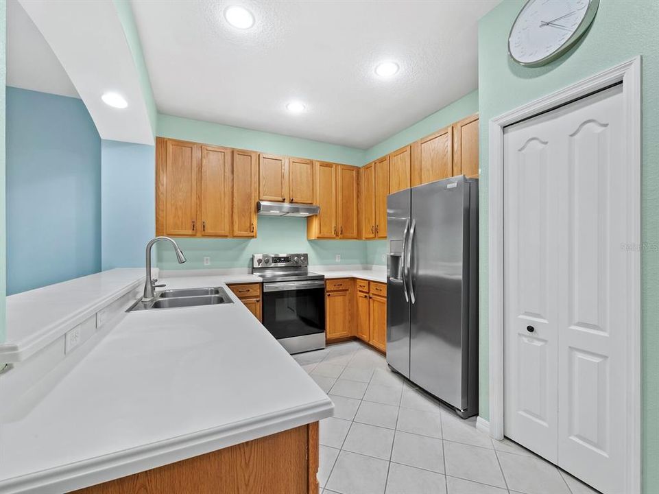 For Sale: $309,000 (3 beds, 2 baths, 1446 Square Feet)