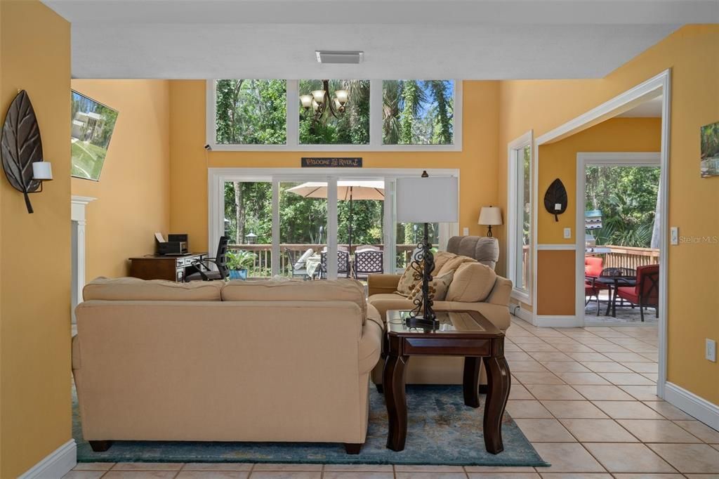 For Sale: $548,800 (3 beds, 2 baths, 1540 Square Feet)