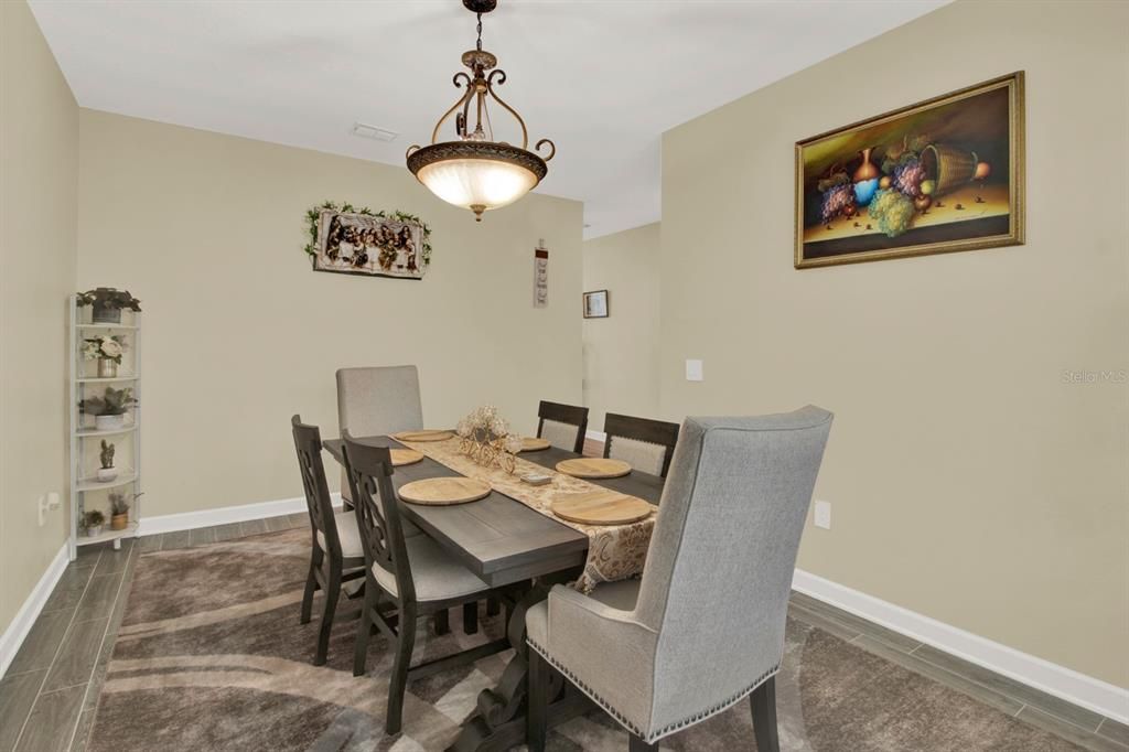For Sale: $458,900 (3 beds, 2 baths, 2068 Square Feet)