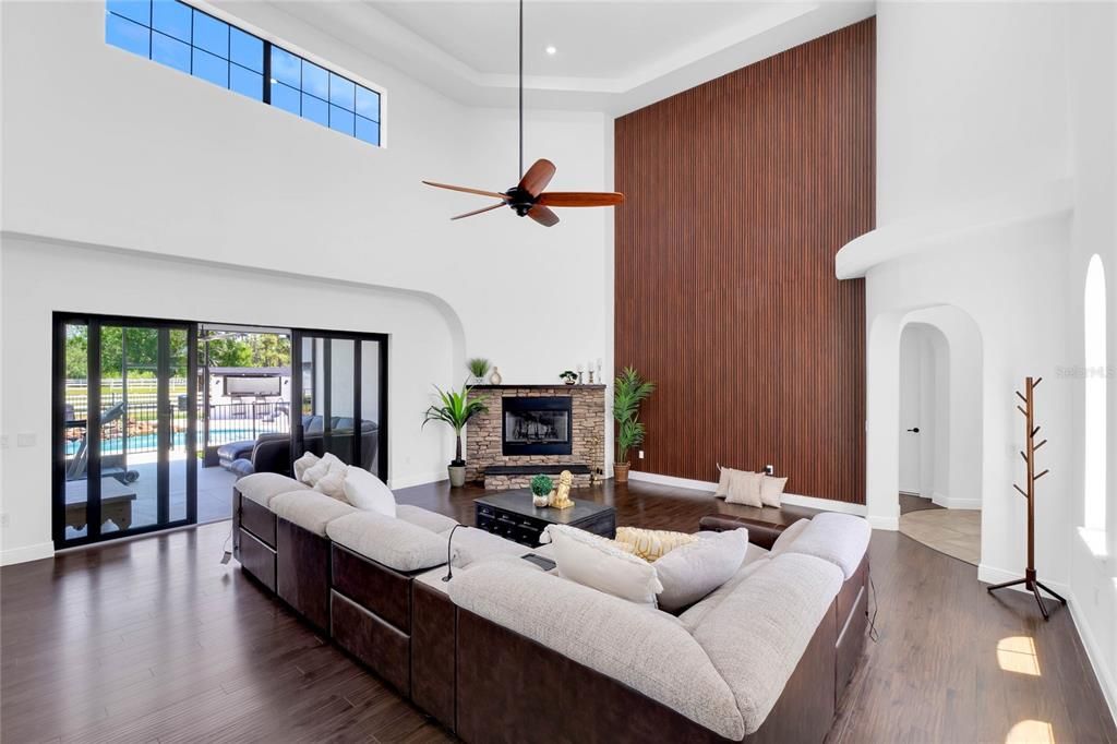 For Sale: $1,650,000 (5 beds, 4 baths, 3908 Square Feet)