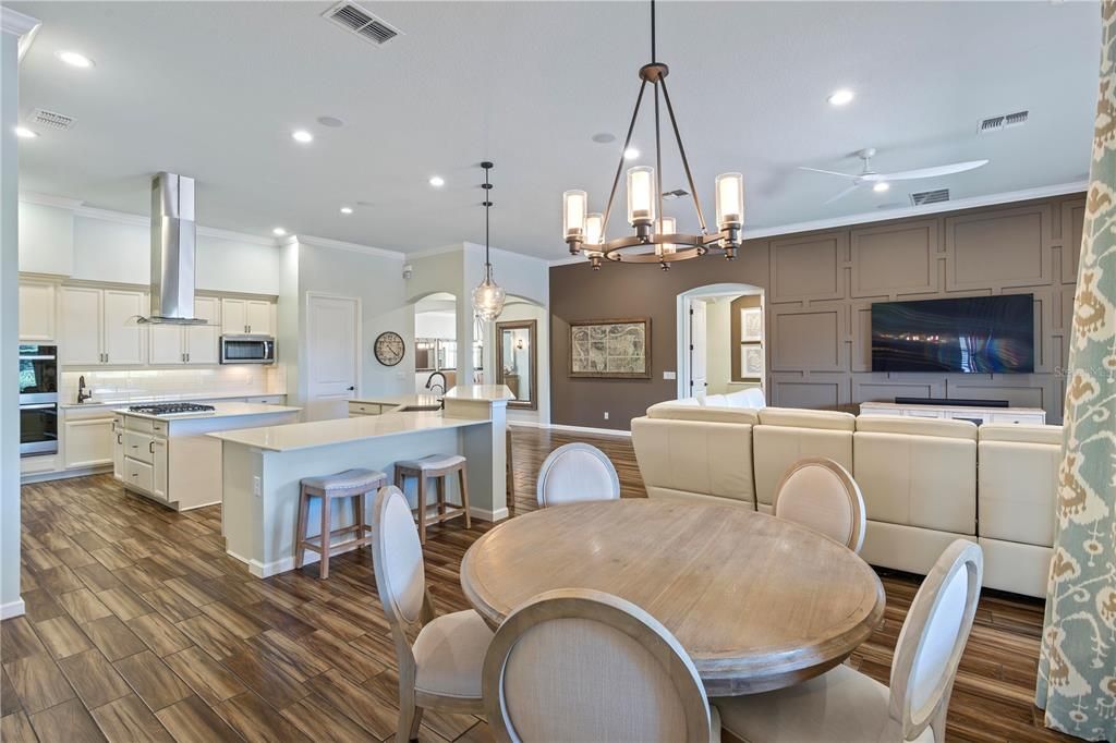 Active With Contract: $1,095,000 (4 beds, 3 baths, 3948 Square Feet)