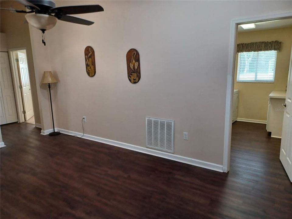 For Sale: $249,700 (2 beds, 2 baths, 1544 Square Feet)