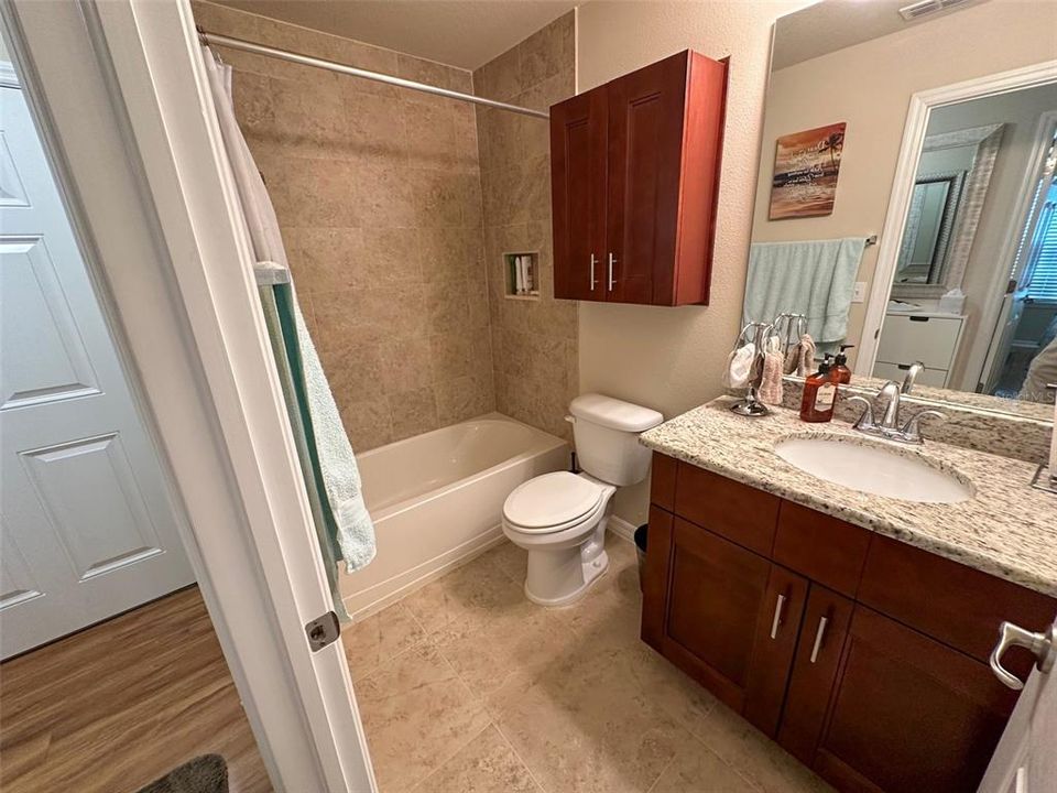 最近租的: $1,500 (2 贝兹, 2 浴室, 1060 平方英尺)
