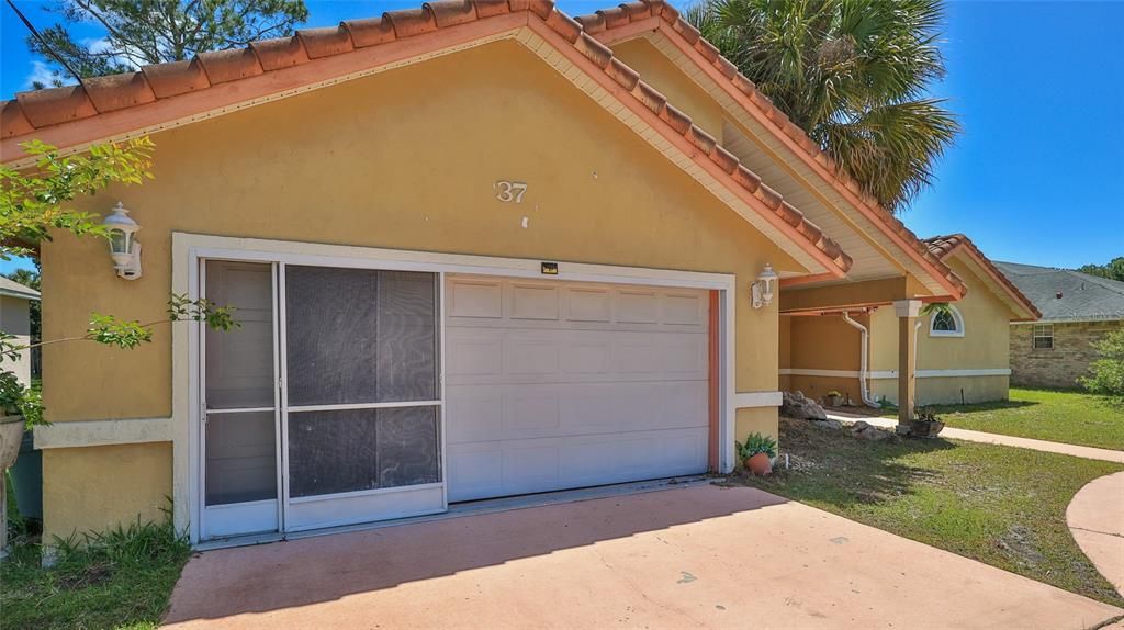 For Sale: $380,000 (4 beds, 2 baths, 2558 Square Feet)