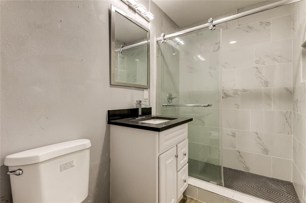 Недавно арендовано: $2,200 (3 спален, 2 ванн, 1011 Квадратных фут)