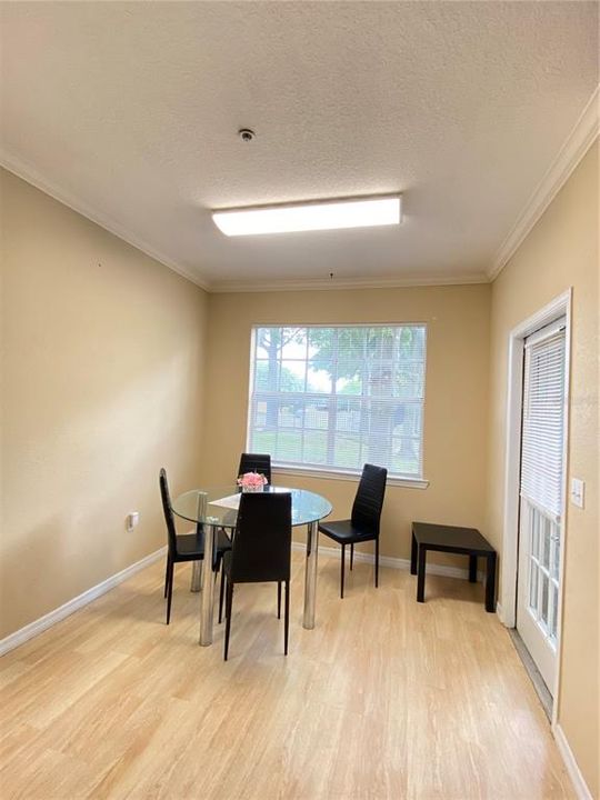 Active With Contract: $209,000 (2 beds, 2 baths, 1150 Square Feet)