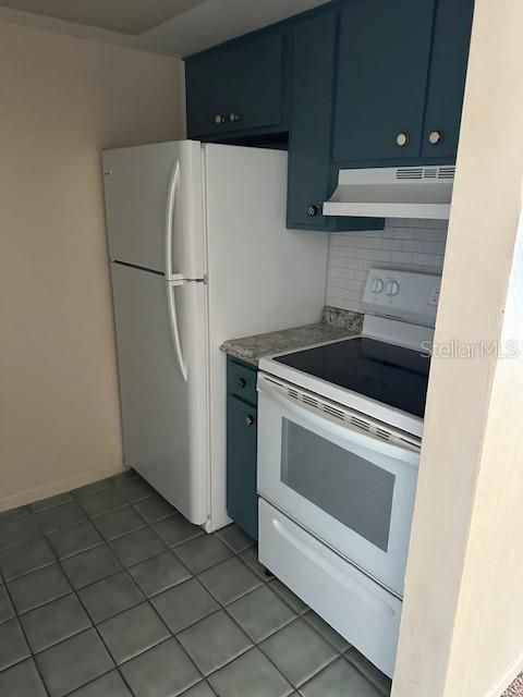 Recently Rented: $1,200 (1 beds, 1 baths, 640 Square Feet)