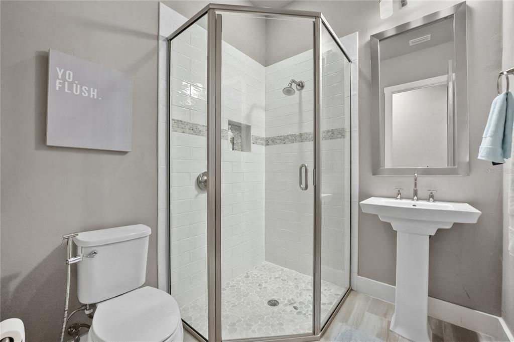 最近租的: $3,800 (4 贝兹, 3 浴室, 2396 平方英尺)