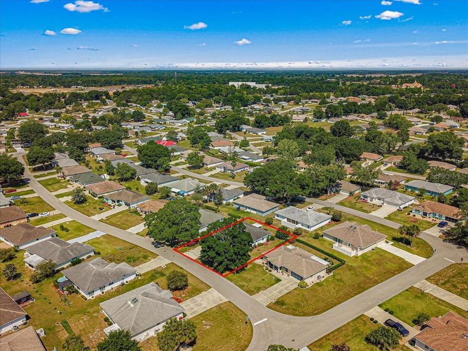 Active With Contract: $259,900 (3 beds, 2 baths, 1982 Square Feet)