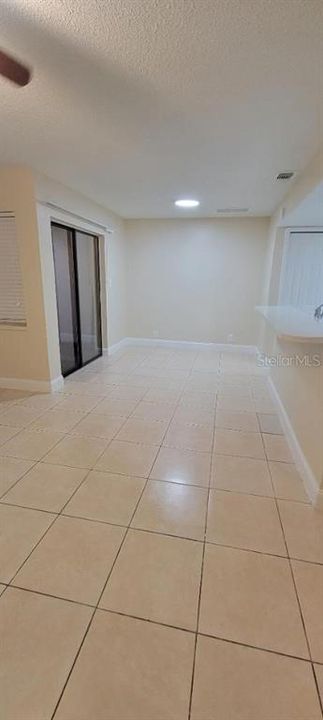 For Rent: $1,710 (2 beds, 2 baths, 834 Square Feet)