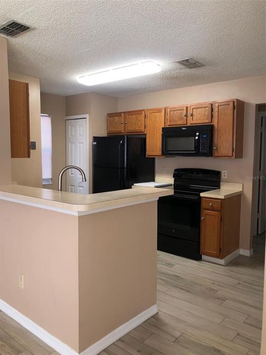 For Rent: $1,825 (3 beds, 2 baths, 1136 Square Feet)