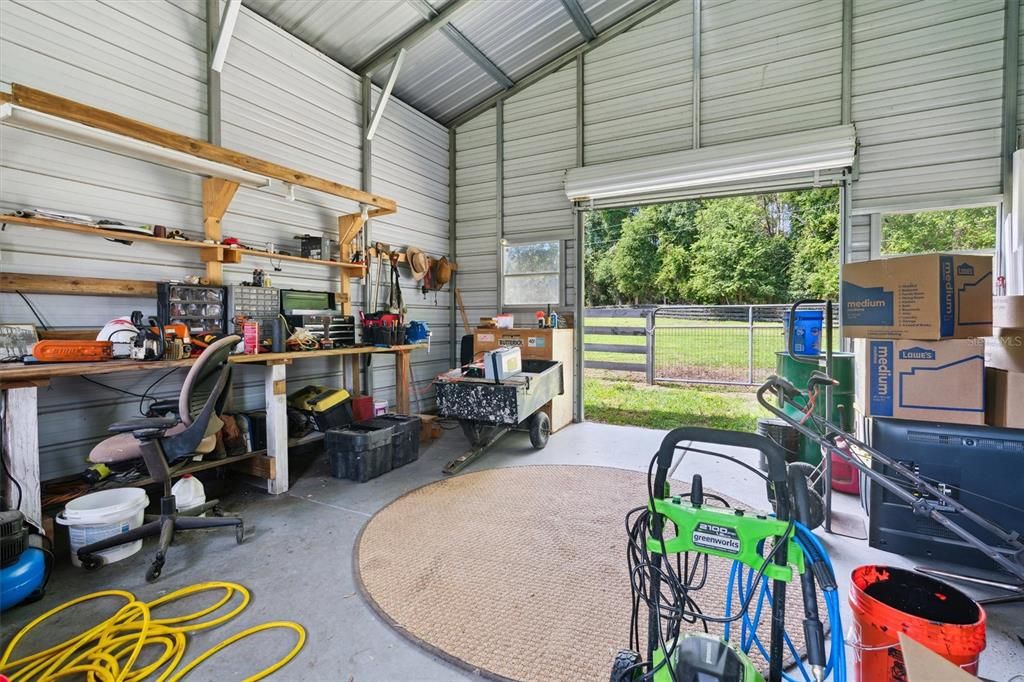 Large workshop/barn