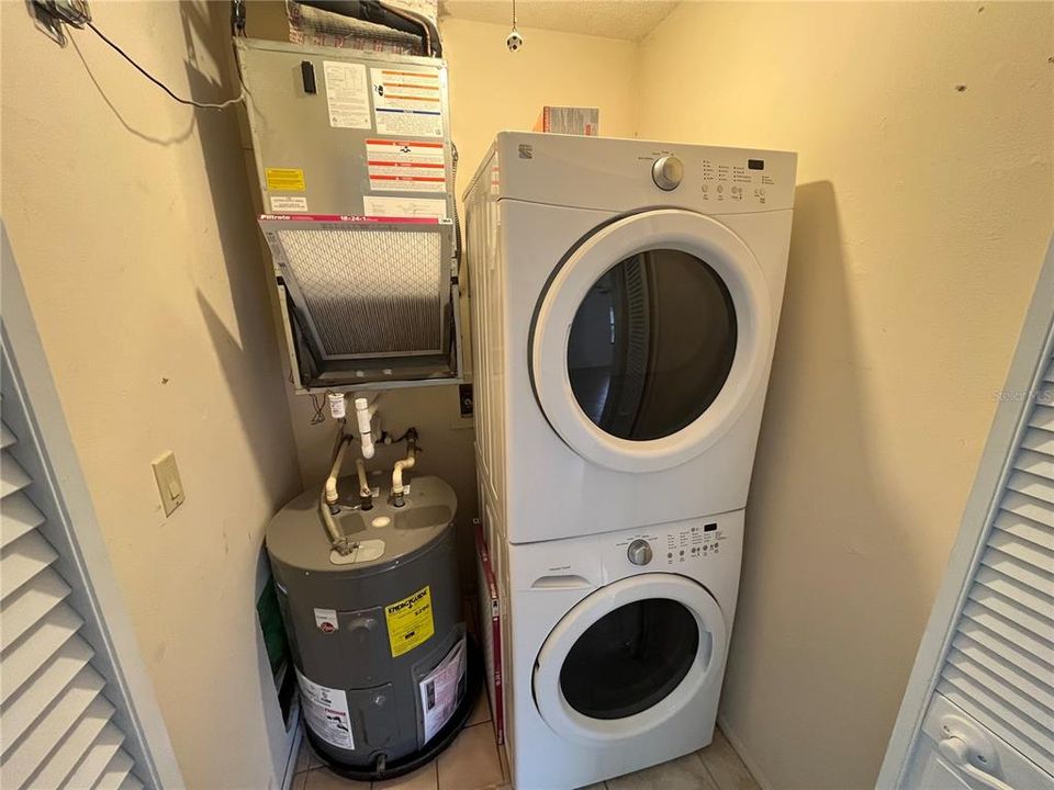 Laundry - New Washer/Dryer