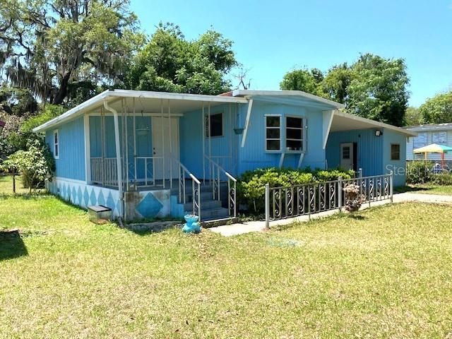 For Sale: $79,000 (2 beds, 2 baths, 920 Square Feet)