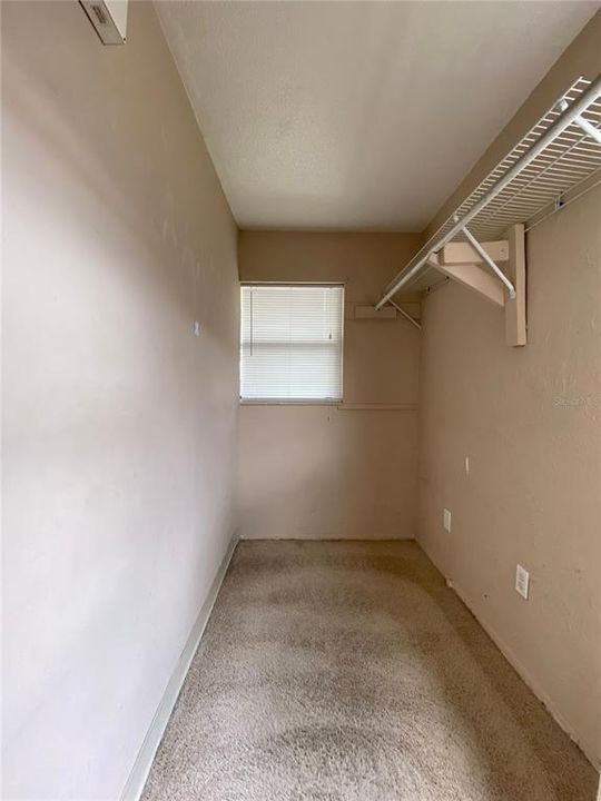 Active With Contract: $1,795 (3 beds, 2 baths, 1341 Square Feet)