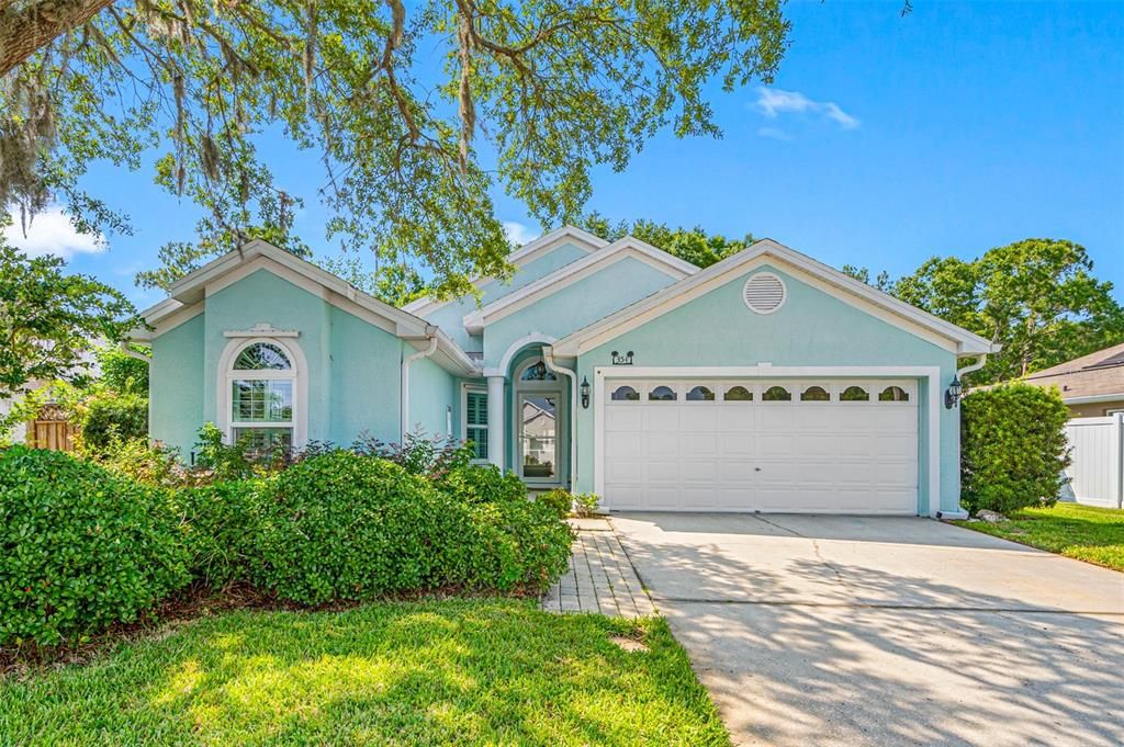 Active With Contract: $524,900 (3 beds, 2 baths, 1693 Square Feet)