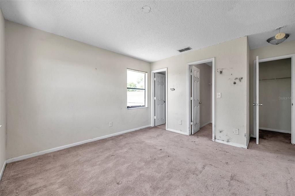 Recently Sold: $119,000 (2 beds, 2 baths, 935 Square Feet)