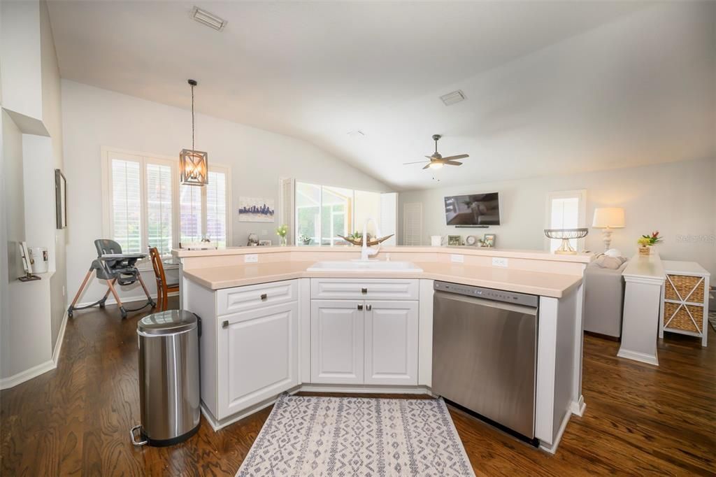 Active With Contract: $650,000 (3 beds, 2 baths, 2080 Square Feet)