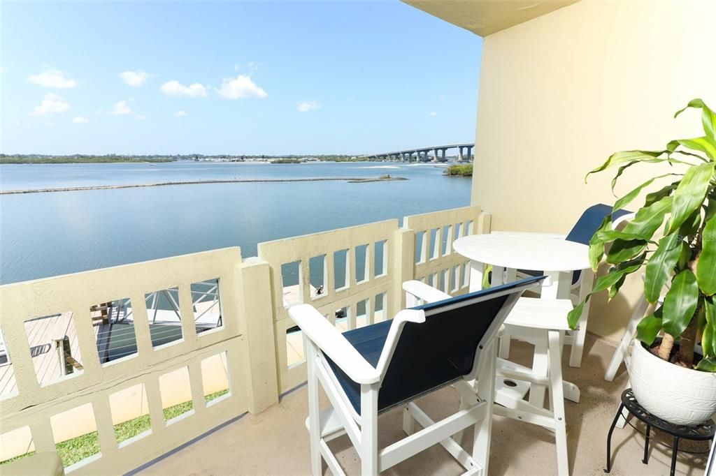 For Sale: $388,990 (3 beds, 2 baths, 1495 Square Feet)