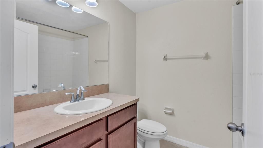 Active With Contract: $269,000 (3 beds, 2 baths, 1688 Square Feet)