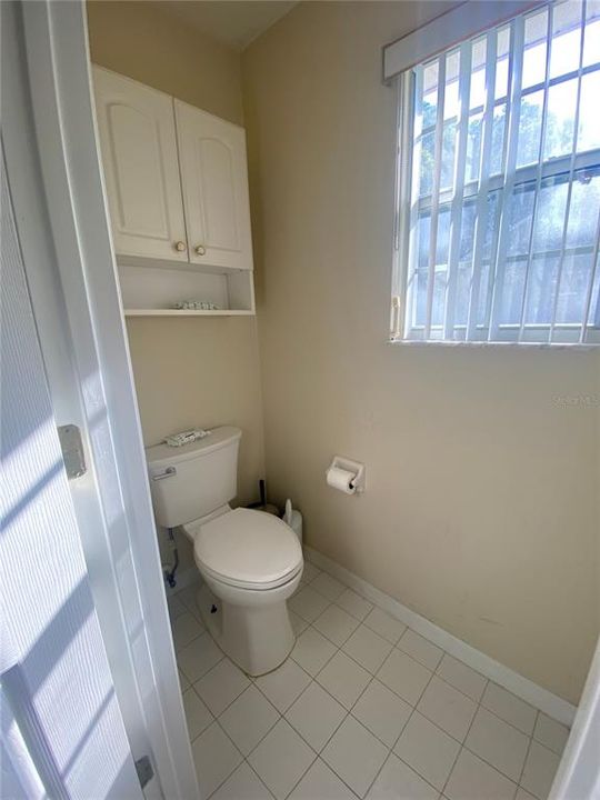 For Rent: $2,150 (3 beds, 2 baths, 1678 Square Feet)