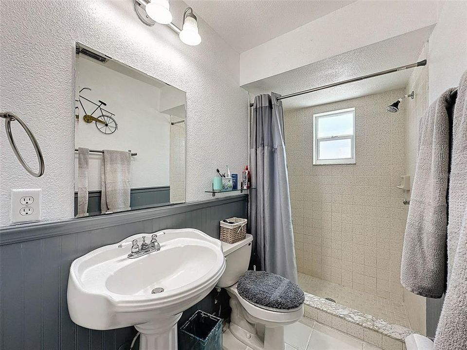 待售: $350,000 (3 贝兹, 2 浴室, 1442 平方英尺)
