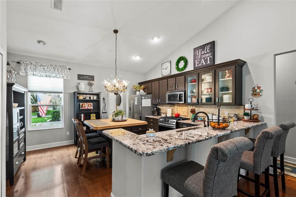 Active With Contract: $465,000 (4 beds, 2 baths, 2119 Square Feet)