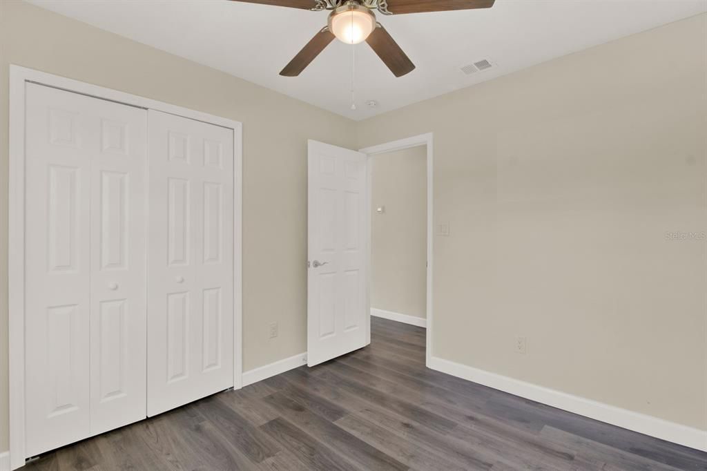 Active With Contract: $368,000 (3 beds, 2 baths, 1352 Square Feet)