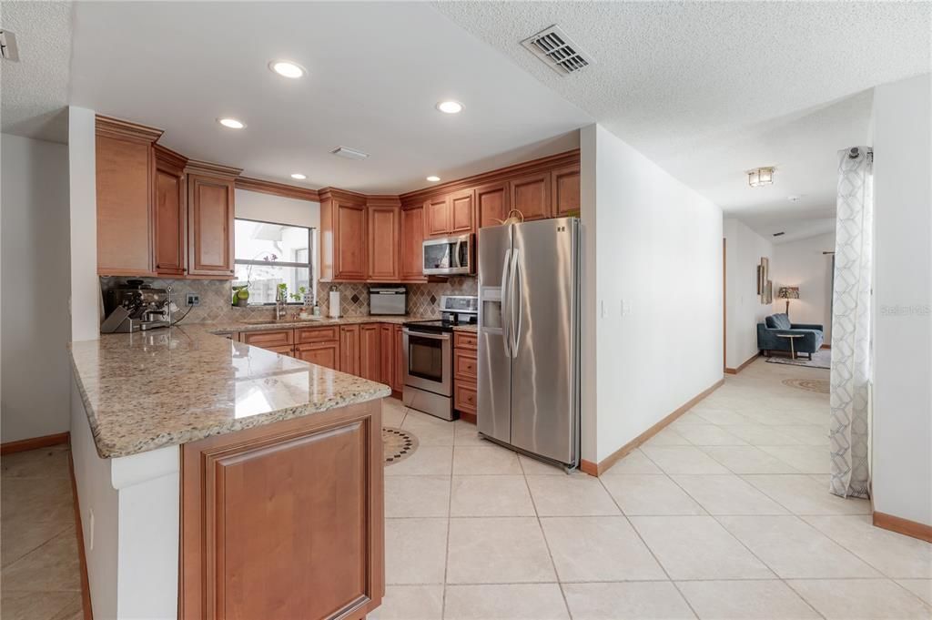 Active With Contract: $515,000 (4 beds, 2 baths, 2209 Square Feet)