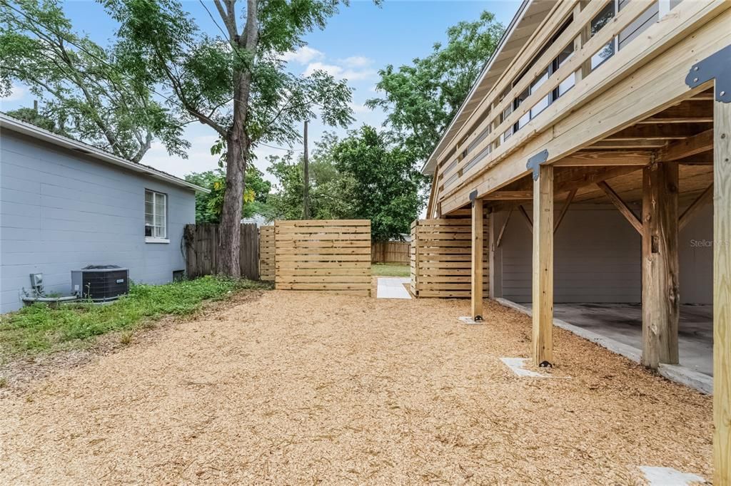 Recently Sold: $399,000 (2 beds, 2 baths, 864 Square Feet)
