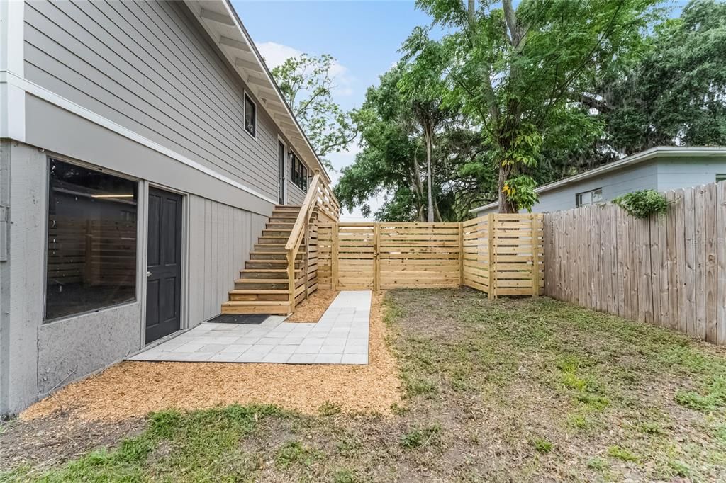 Active With Contract: $399,000 (2 beds, 2 baths, 864 Square Feet)