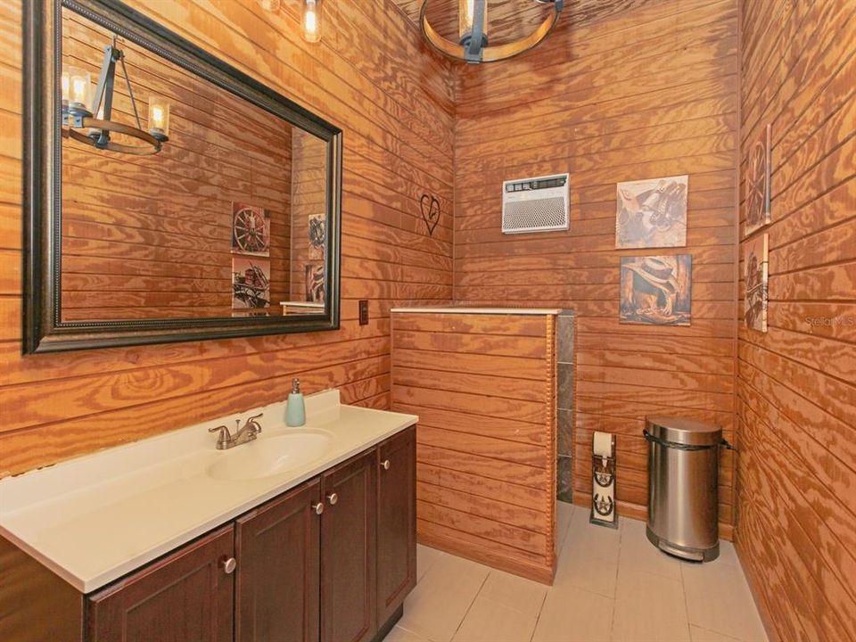 待售: $900,000 (3 贝兹, 3 浴室, 1724 平方英尺)