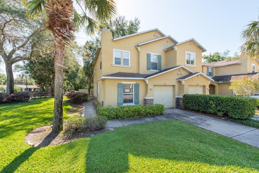 Active With Contract: $275,000 (4 beds, 2 baths, 1686 Square Feet)