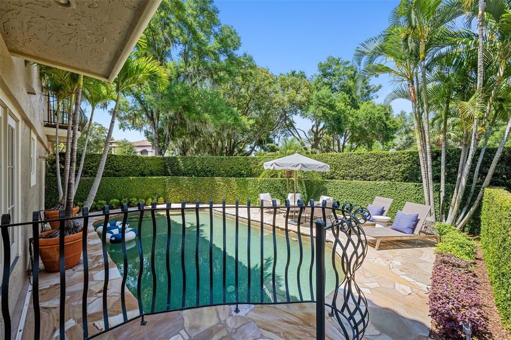For Sale: $2,495,000 (4 beds, 4 baths, 3154 Square Feet)