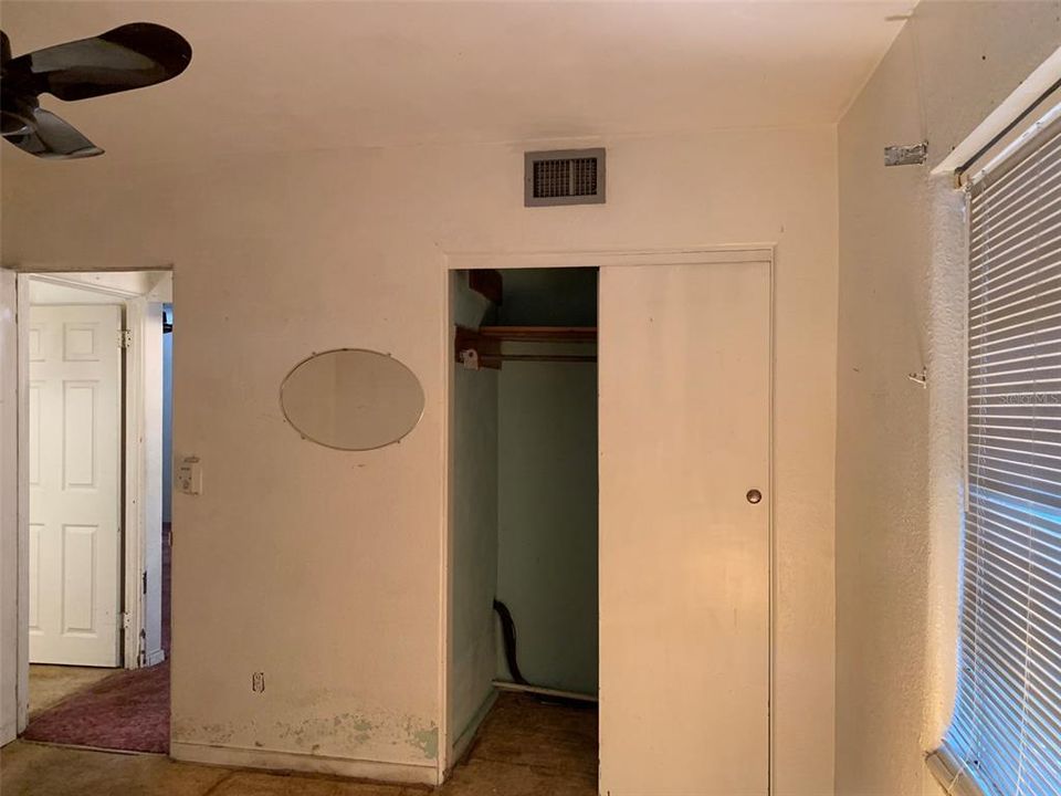 For Sale: $135,000 (3 beds, 1 baths, 1120 Square Feet)