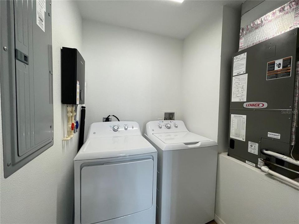Recently Rented: $1,500 (2 beds, 2 baths, 1084 Square Feet)