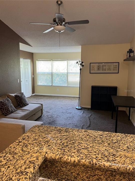 For Rent: $1,750 (2 beds, 2 baths, 988 Square Feet)