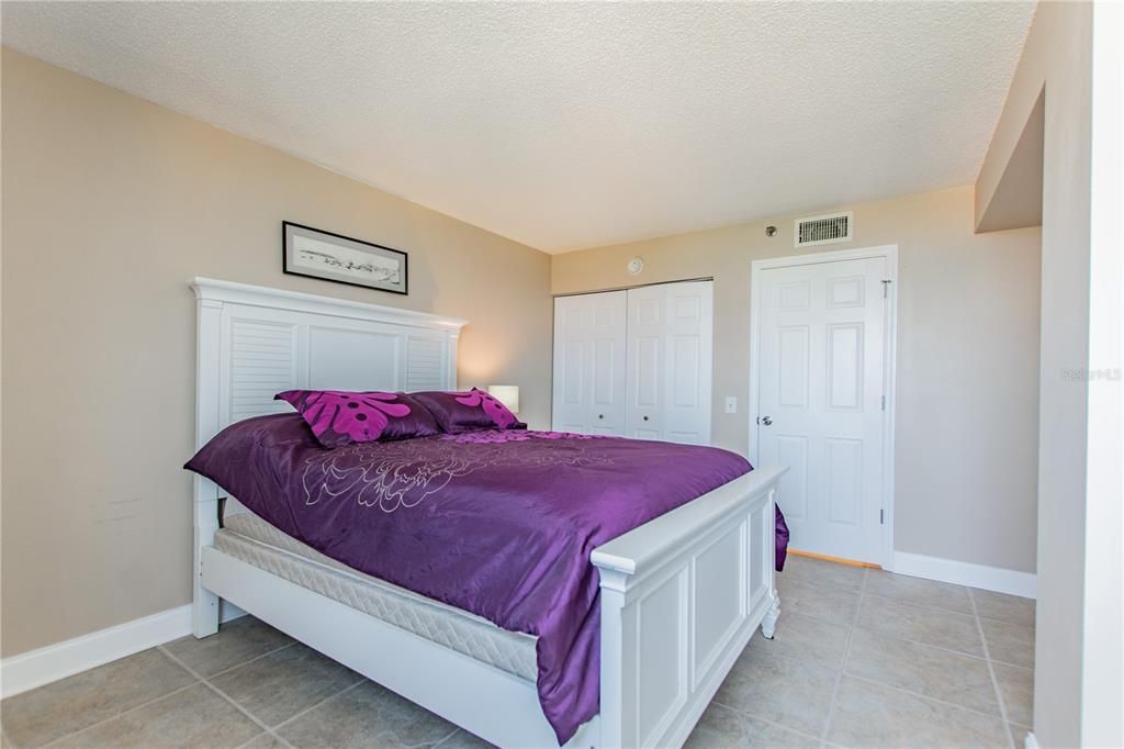 For Rent: $2,500 (2 beds, 2 baths, 1150 Square Feet)